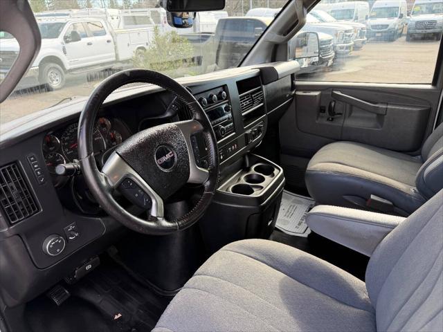 2016 GMC Savana 3500 LS