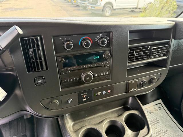 2016 GMC Savana 3500 LS