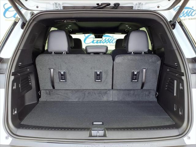 2026 GMC Acadia AT4 AWD