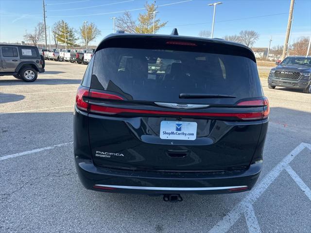 2026 Chrysler Pacifica Pinnacle