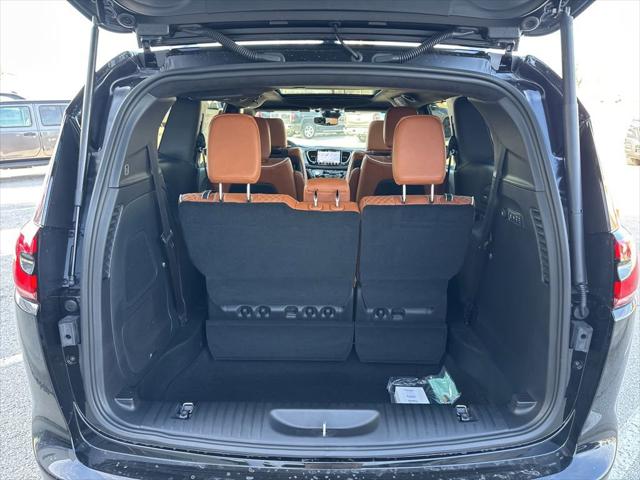 2026 Chrysler Pacifica Pinnacle