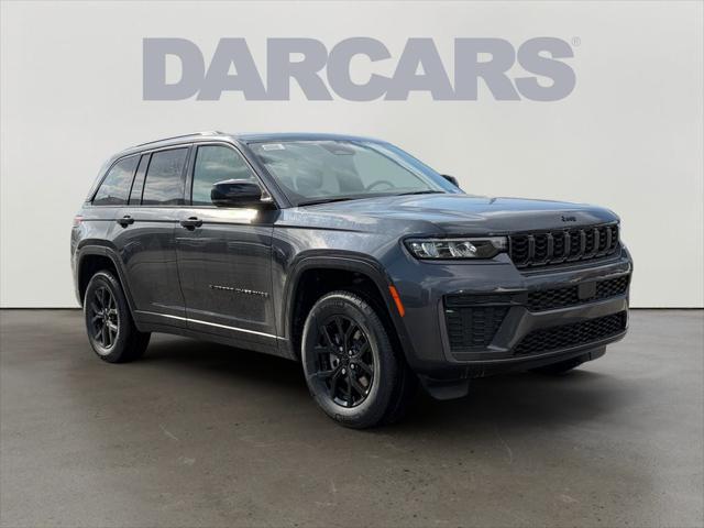 2026 Jeep Grand Cherokee GRAND CHEROKEE LAREDO ALTITUDE 4X4 2026 Jeep Grand Cherokee GRAND CHEROKEE LAREDO ALTITUDE 4X4