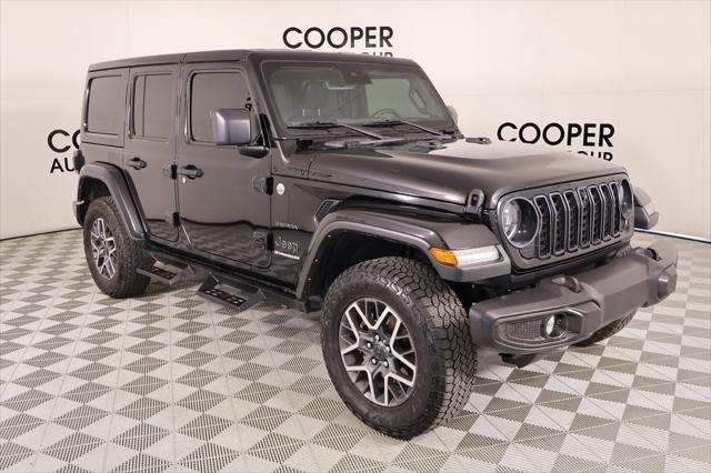 2024 Jeep Wrangler 4-Door Sahara 4x4