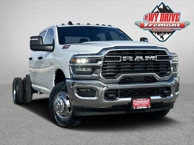 2026 RAM Ram 3500 Chassis Cab RAM 3500 TRADESMAN CREW CAB CHASSIS 4X4 60 CA