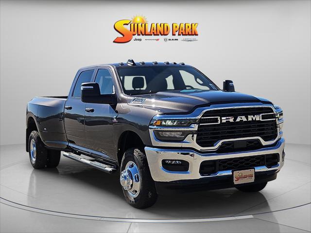 2026 RAM Ram 3500 RAM 3500 TRADESMAN CREW CAB 4X4 8 BOX