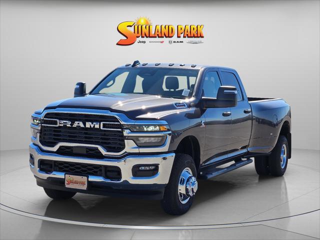 2026 RAM Ram 3500 RAM 3500 TRADESMAN CREW CAB 4X4 8 BOX