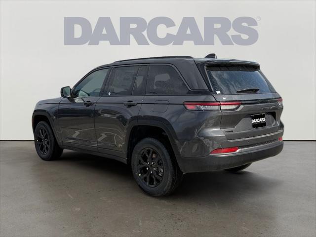 2026 Jeep Grand Cherokee GRAND CHEROKEE LAREDO ALTITUDE 4X4 2026 Jeep Grand Cherokee GRAND CHEROKEE LAREDO ALTITUDE 4X4