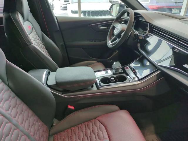 2026 Audi RS Q8 performance quattro tiptronic