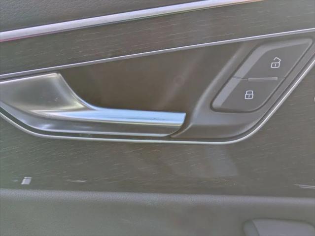 2026 Audi Q8 Premium Plus 55 TFSI quattro Tiptronic