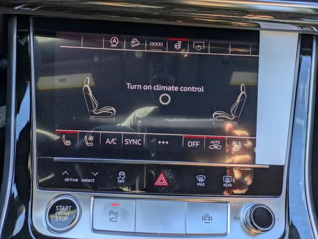 2026 Audi Q8 Premium Plus 55 TFSI quattro Tiptronic