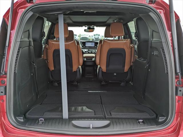 2026 Chrysler Pacifica Pinnacle