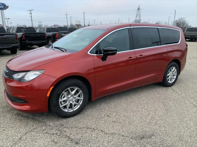 2026 Chrysler Voyager LX