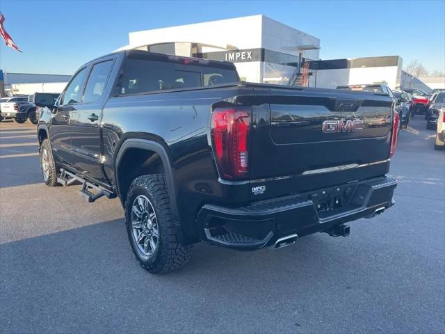 2024 GMC Sierra 1500 4WD Crew Cab Short Box AT4
