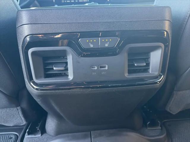 2024 GMC Sierra 1500 4WD Crew Cab Short Box AT4