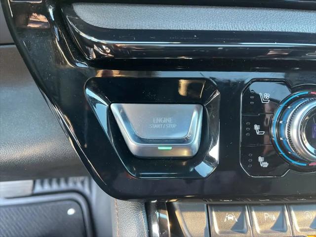 2024 GMC Sierra 1500 4WD Crew Cab Short Box AT4