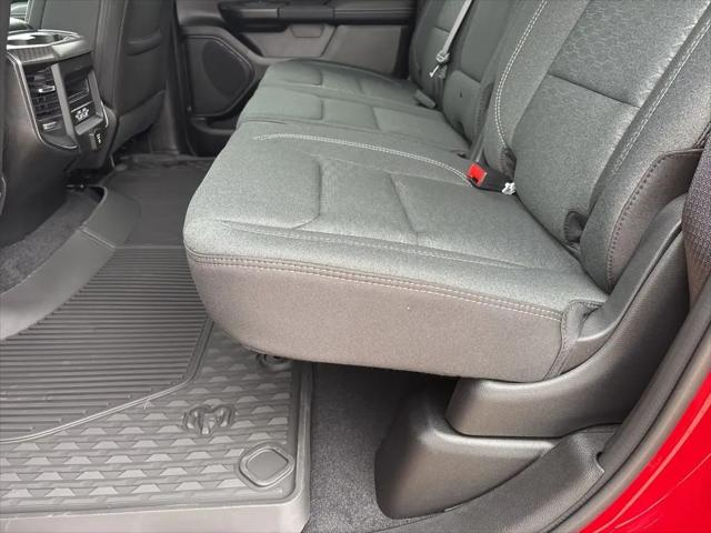 2026 Ram 1500 Big Horn Crew Cab 4x4 5'7" Box