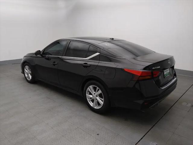 2021 Nissan Altima SR VC-Turbo FWD