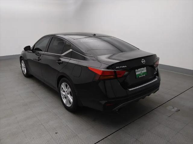 2021 Nissan Altima SR VC-Turbo FWD