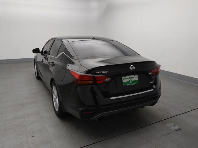 2021 Nissan Altima SR VC-Turbo FWD