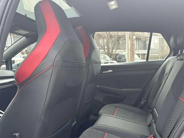2026 Volkswagen Golf GTI SE