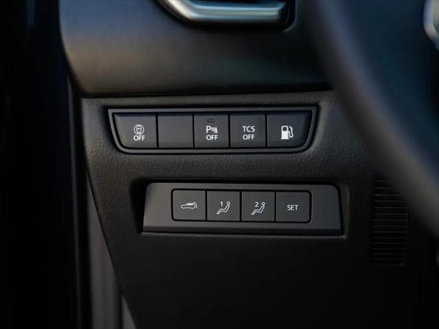 2026 Mazda CX-50 Hybrid Premium