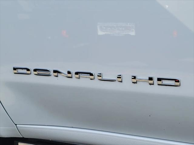 2026 GMC Sierra 2500HD Crew Cab, Standard Bed, Denali Ultimate, 4WD