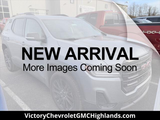 2023 GMC Acadia AWD SLE for sale in Triadelphia, WV