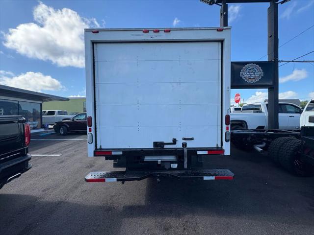 2017 Ford E-350 Cutaway Base
