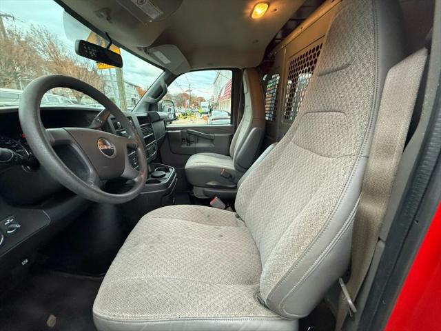 2019 GMC Savana 2500 Work Van