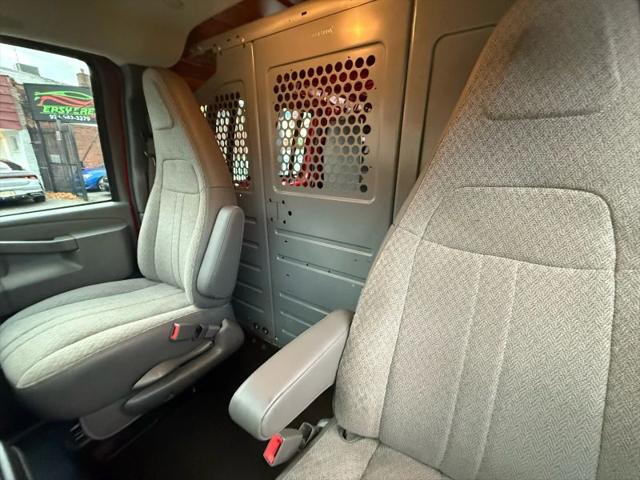 2019 GMC Savana 2500 Work Van