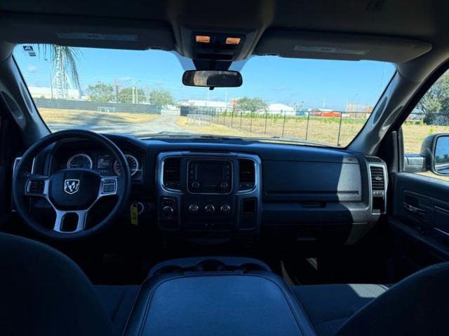 2022 Ram 1500 Classic SLT Crew Cab 4x2 5'7" Box