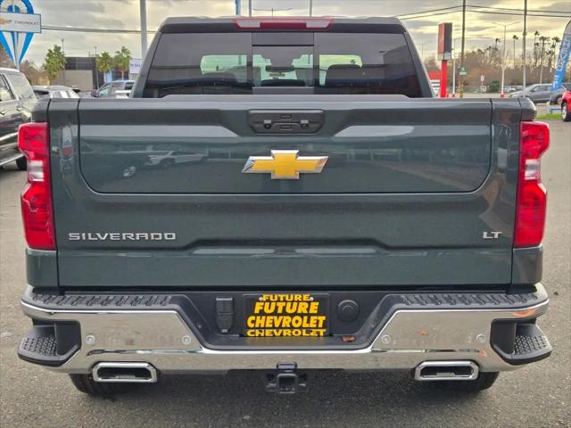2026 Chevrolet Silverado 1500 4WD Crew Cab Standard Bed LT