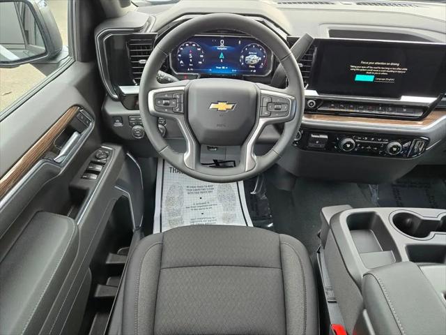 2026 Chevrolet Silverado 1500 4WD Crew Cab Standard Bed LT