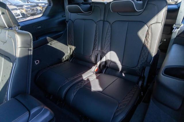 2026 Jeep Grand Cherokee L Summit 4x4