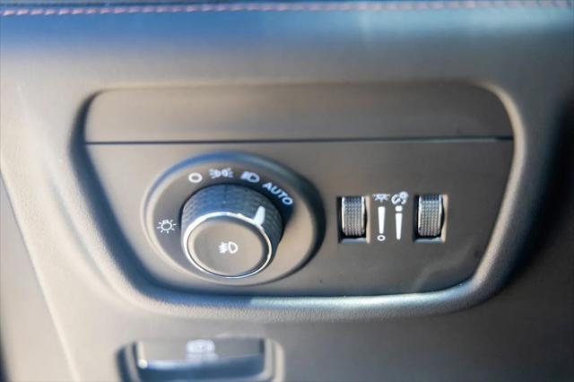 2026 Jeep Grand Cherokee L Summit 4x4