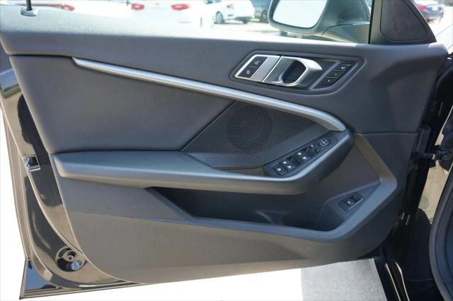 2022 BMW Coupe i sDrive
