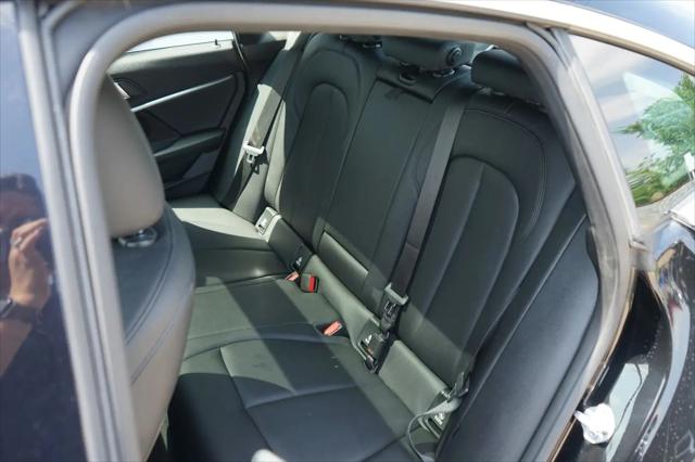 2022 BMW Coupe i sDrive