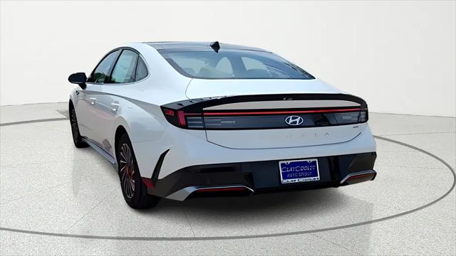 2026 Hyundai Sonata Hybrid SEL