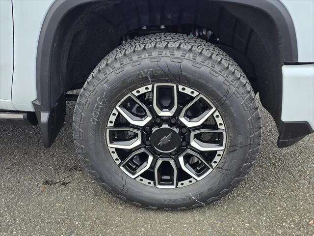 2026 Chevrolet Silverado 2500HD Crew Cab, Standard Bed, High Country, 4WD