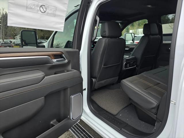 2026 Chevrolet Silverado 2500HD Crew Cab, Standard Bed, High Country, 4WD
