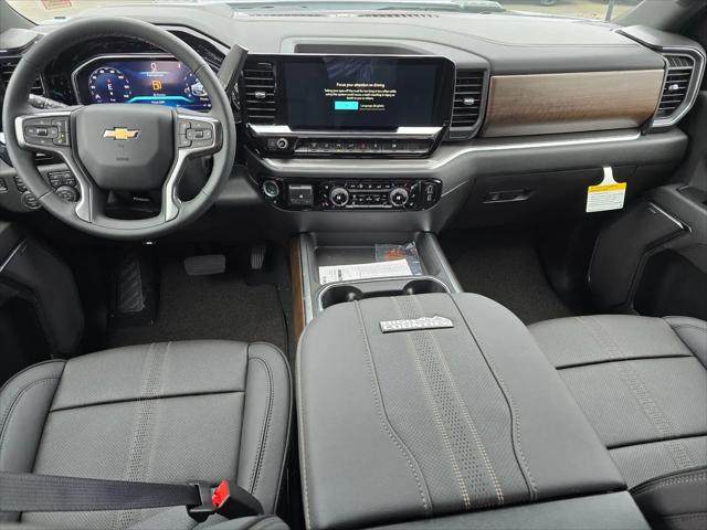 2026 Chevrolet Silverado 2500HD Crew Cab, Standard Bed, High Country, 4WD