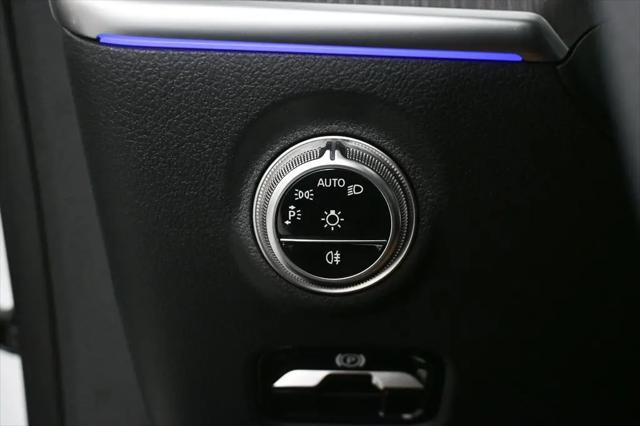 2026 Mercedes-Benz E-CLASS E 300 CLE 300