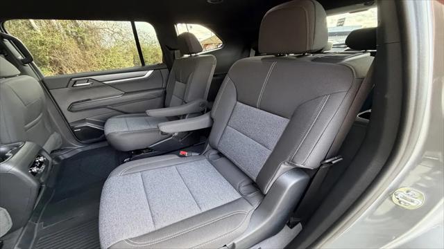 2026 GMC Acadia Elevation FWD