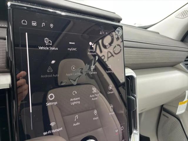 2026 GMC Acadia Denali FWD