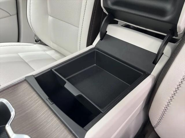 2026 GMC Acadia Denali FWD