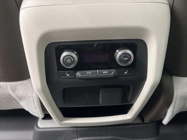 2026 GMC Acadia Denali FWD