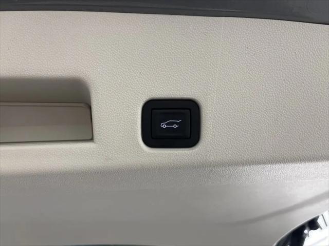 2026 GMC Acadia Denali FWD