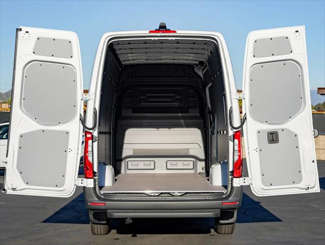 2026 Mercedes-Benz Sprinter 2500 High Roof 4-Cyl Diesel HO