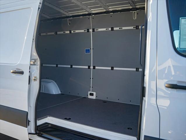 2026 Mercedes-Benz Sprinter 2500 High Roof 4-Cyl Diesel HO