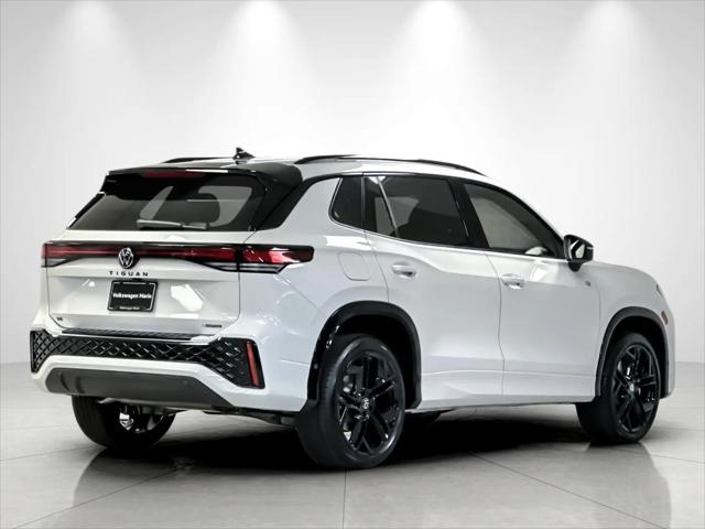 2026 Volkswagen Tiguan SE R-Line Black